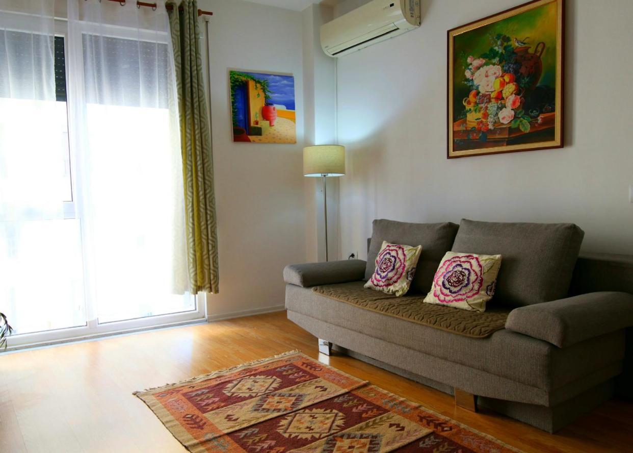 Appartamento The Beautiful View Tirana Esterno foto